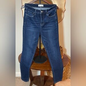 Vervet Women’s LNC Dark Wash Skinny Jeans Stretchy Classic Size 29 High Rise